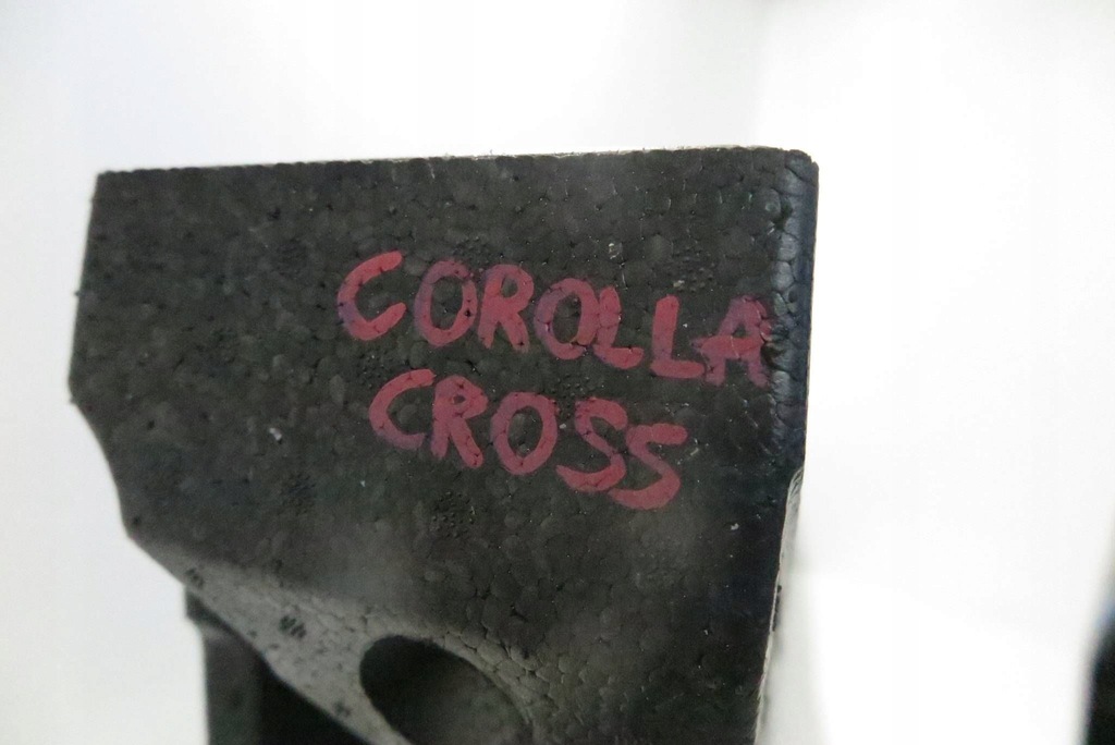 фото №11, Абсорбер бампера перед toyota corolla cross 52611-16070