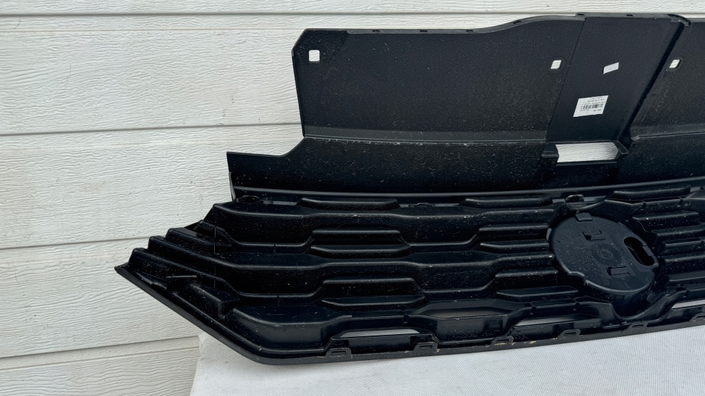 фото №9, Решётка радиатора решётка радиатора бампера vw t-roc 2ga853343b 2017-