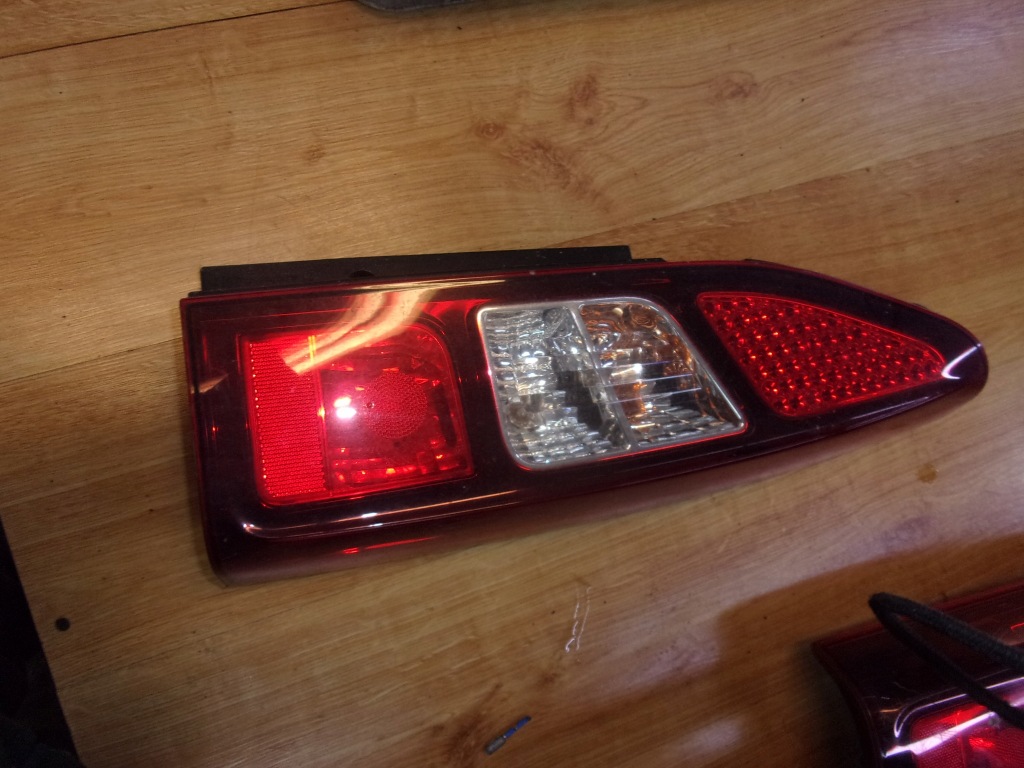 фото №1, Citroen berlingo iii лампа правая задняя europa lift