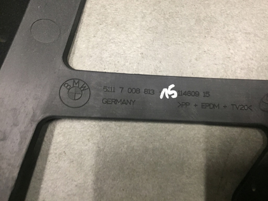 фото №6, Bmw 6 e63 e64 направляющая бампера омыватель перед