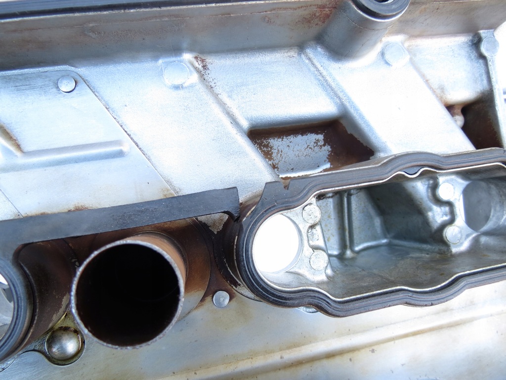 фото №10, Кришка клапанів права volvo xc90 i s80 ii 4.4 v8