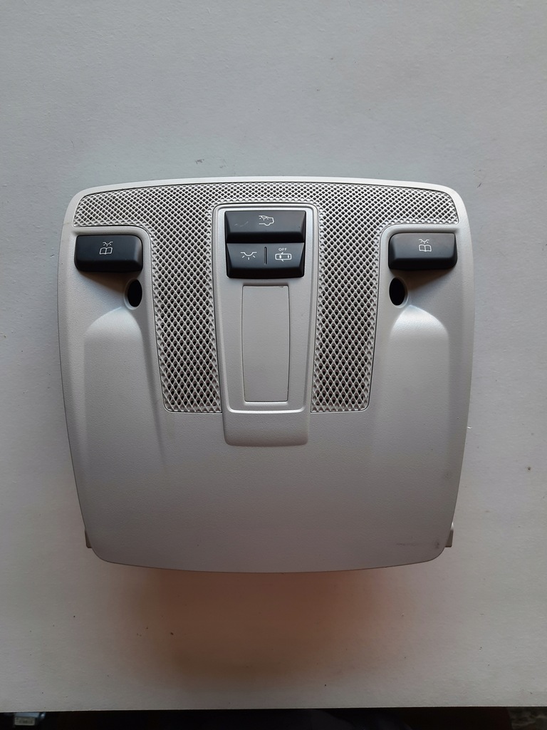 фото №1, Лампа стельовий mercedes gla x156