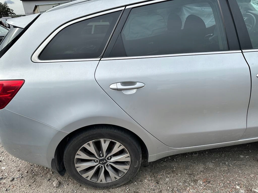фото №1, Pas задній піддон чверть крила правий задня kia ceed 2 ii kombi колір kc