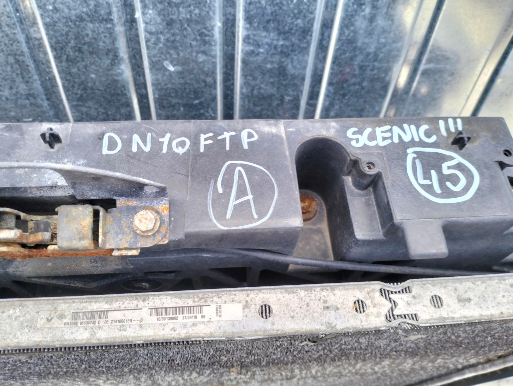 фото №3, Pas передний радиатор renault grand scenic iii 1.9 dci lata 2009-2013