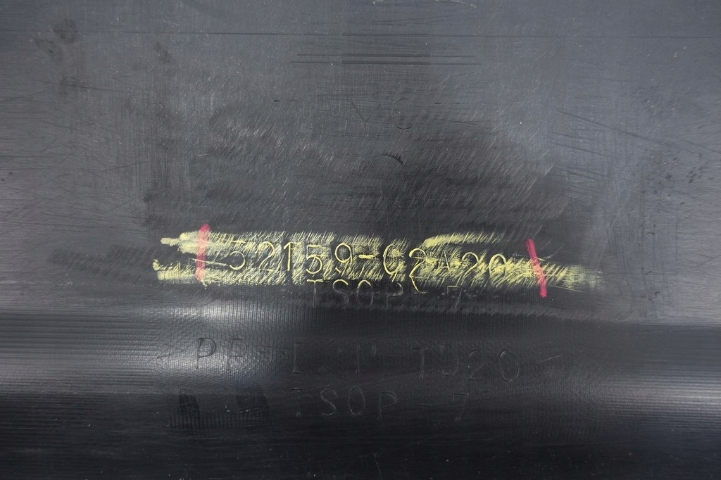 фото №13, Бампер задняя задний toyota corolla e16 e18 sedan 13-