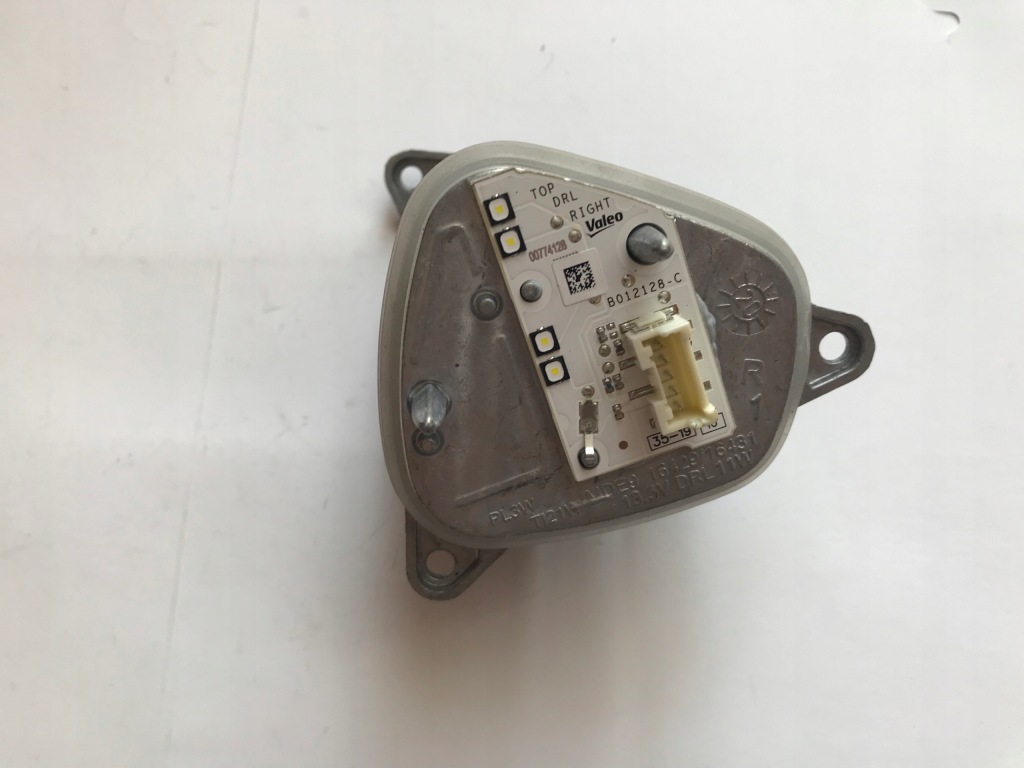 фото №2, Преобразователь модуль led 90181487 opel crossland lif