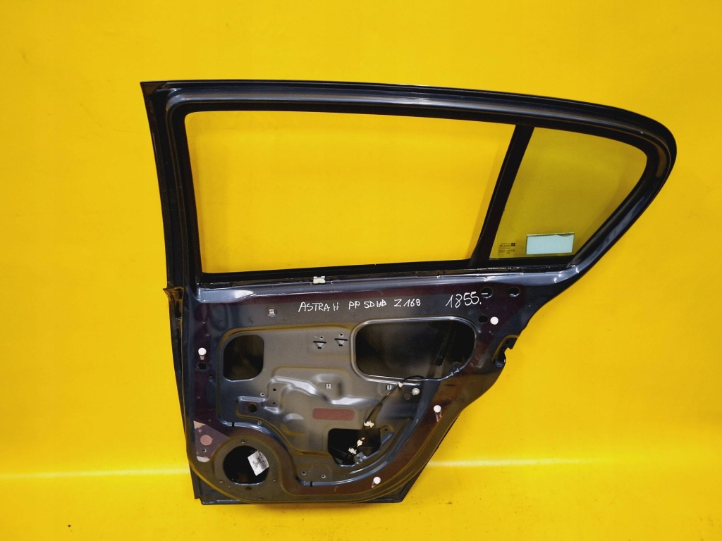 Дверь правый задний  правое задние opel astra iii h hb 5d lak: z168 nr1855 Недорого