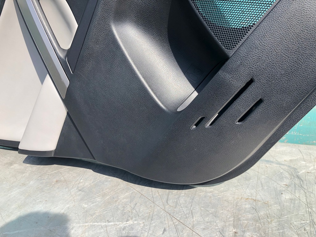 фото №8, Toyota rav4 iv обшивка оббивка двері лівий задня