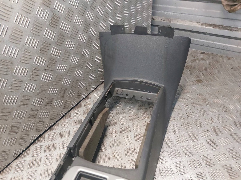 фото №6, Тунель середній підлокітник volvo c30 i 30755375