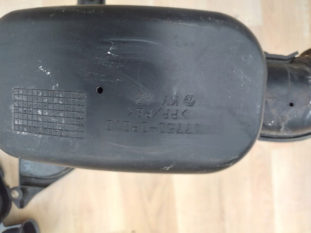 фото №5, Toyota sienna 11- труба впуска воздухозаборник воздуха