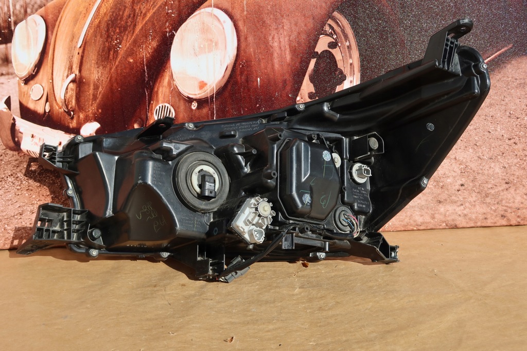 фото №15, Toyota hilux full led 16-21 права лампа лампи