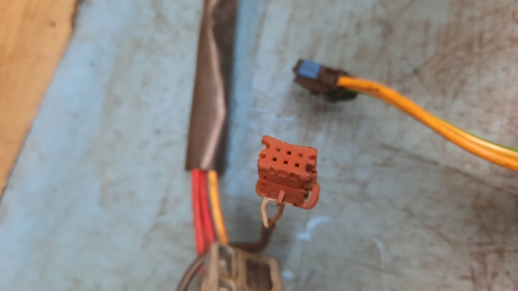 фото №4, Замок зажигания ключ citroen c5 i 00-04r