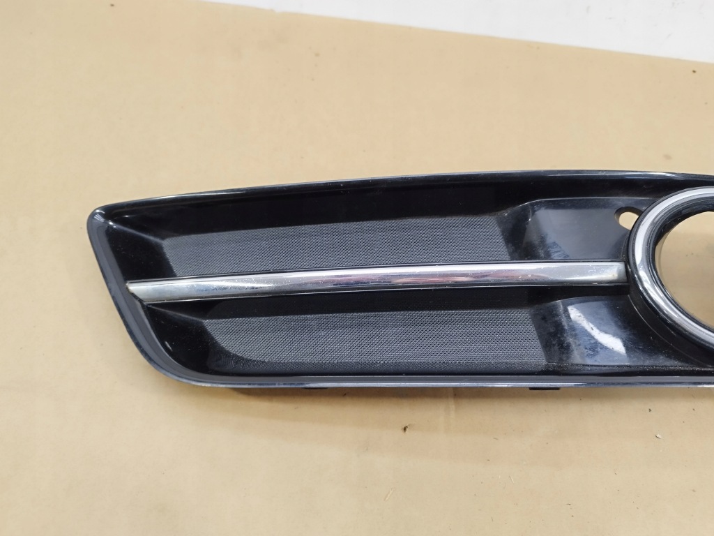 Протитуманна фара правий + решітка бампера audi a3 8p 2009-2012 lift хром 8p0807682j Київ