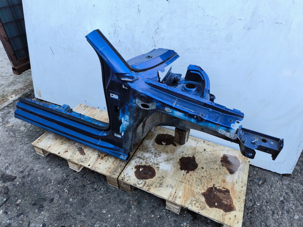 фото №11, Четверть порог лонжерон подкрылок правый перед a1 8x оригинал !!!