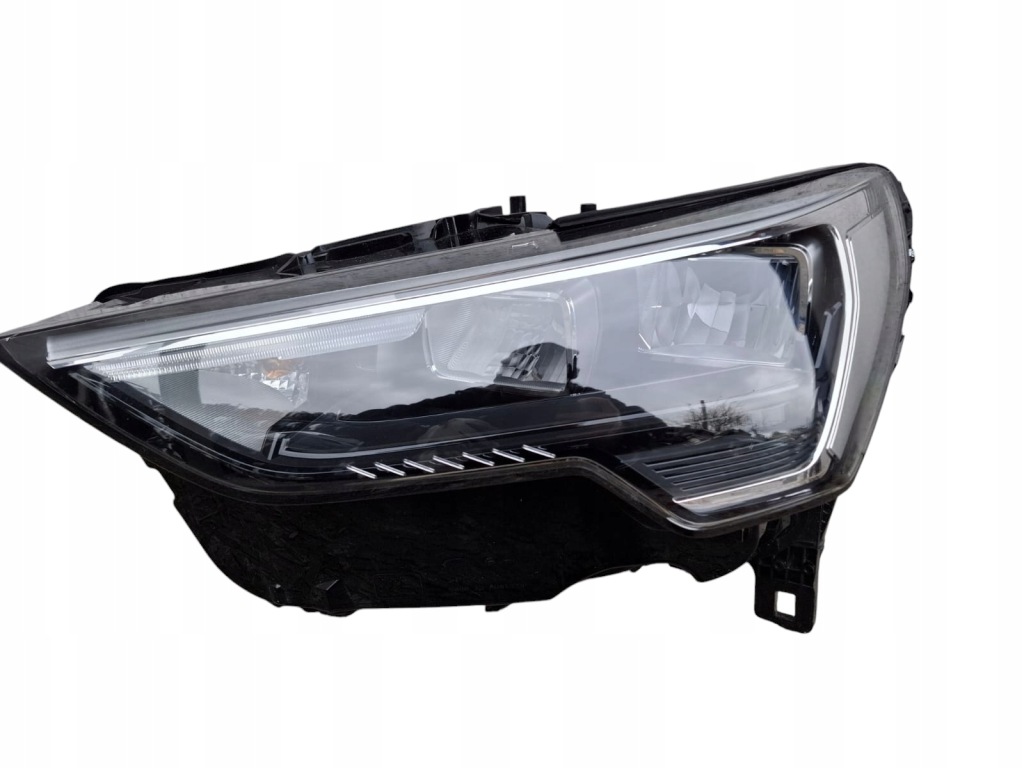 Купити Audi q3 2019-25 рік 83a941011 фара ліва full led
