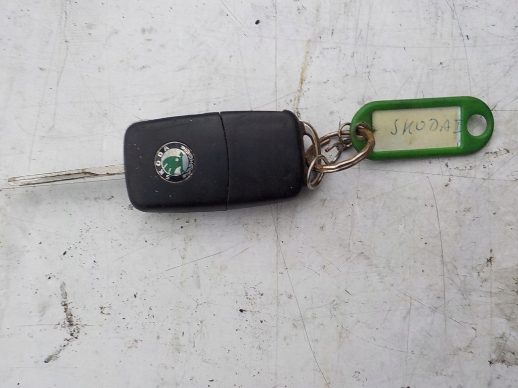фото №1, Skoda octavia ii ключ pilot замка зажигания складной ключ