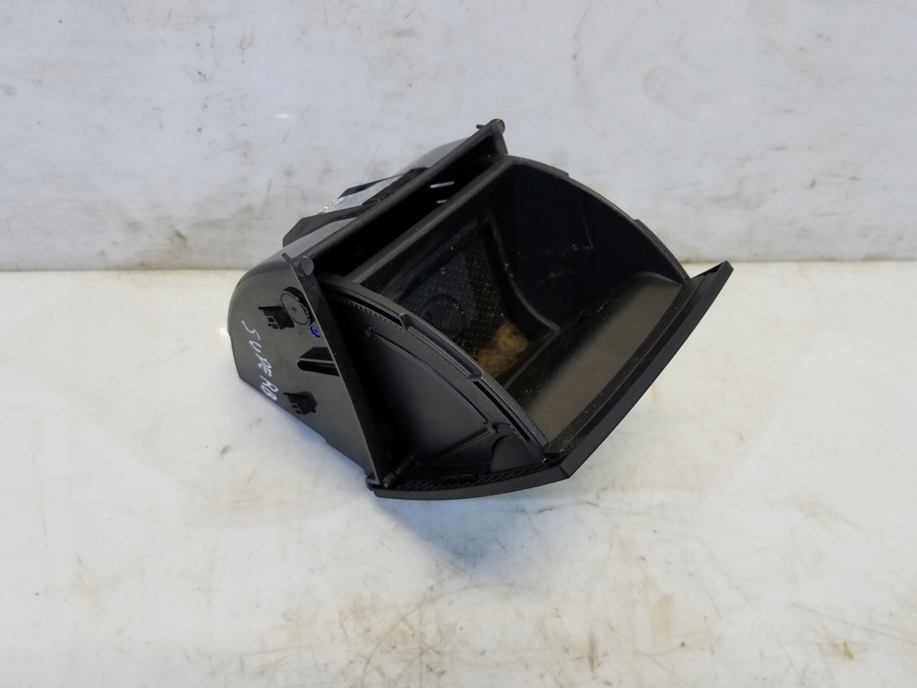 фото №4, Бардачок задняя skoda superb ii 3t0857961b