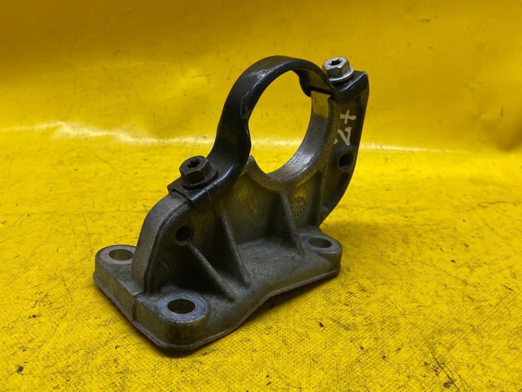 Купить Опора полуось 8200286041 clio 3 1.2 tce d4f h784 dacia