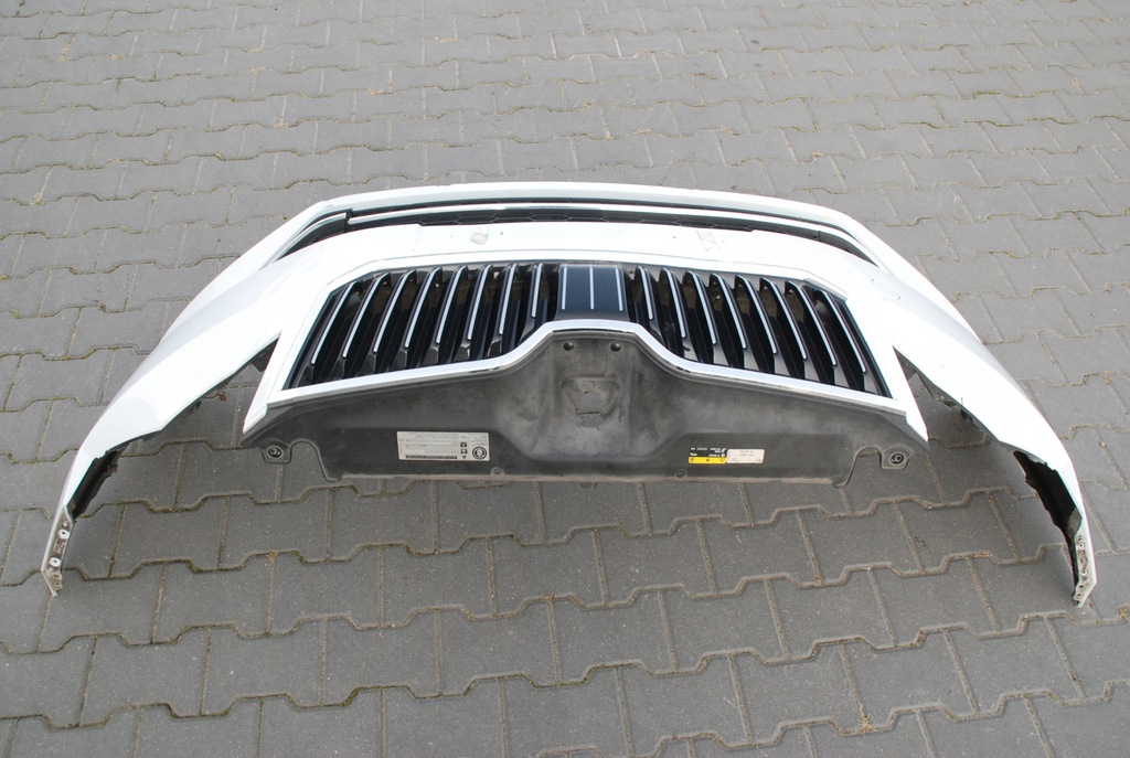 фото №10, Бампер перед передний skoda superb 3 iii 3v0 15-19 ls9r