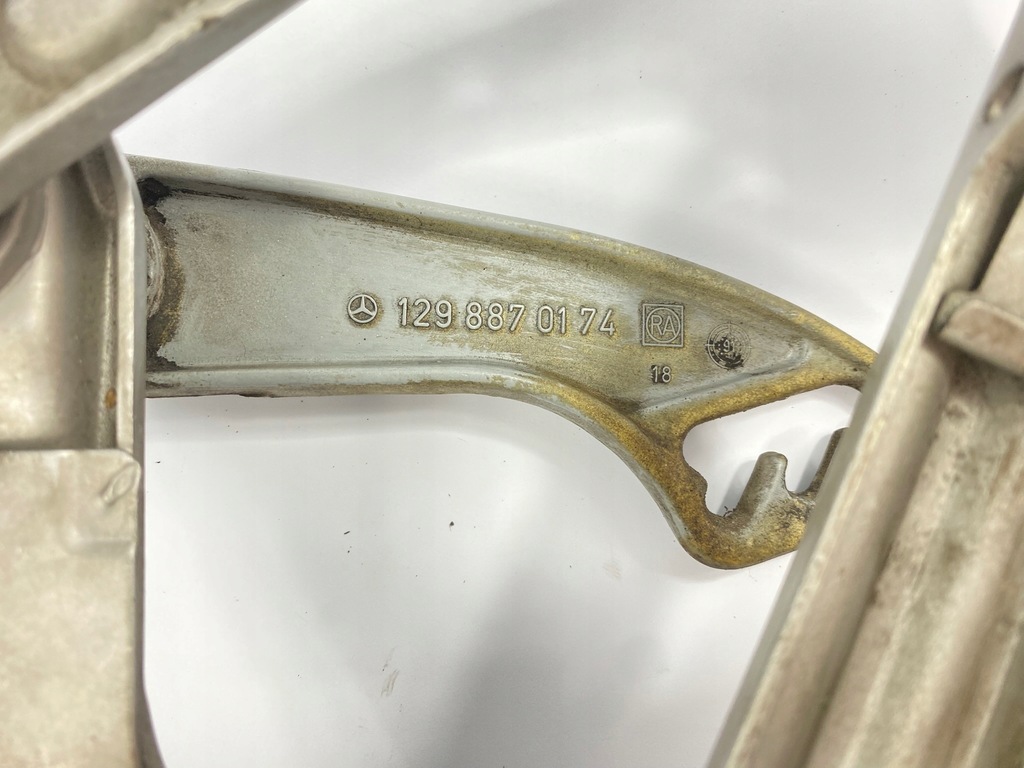 фото №14, Петля капот крышки mercedes w140 c140 r129 sl левый 1298800128 1298870174