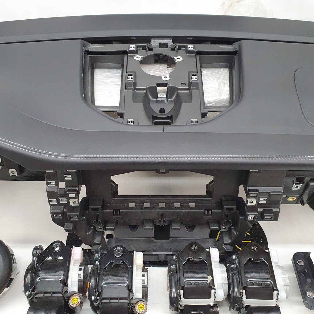 фото №6, Macan панель приладів консоль подушки безпеки ремені подушка безпеки