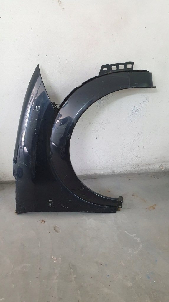 фото №1, Audi a2 крыло правый перед передний 8z0821022c