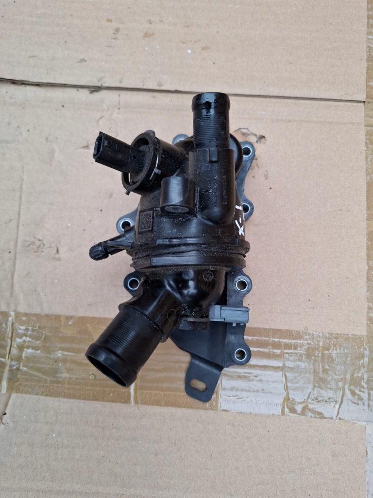 фото №1, Термостат корпус nissan x-trail t32 renault hr13 1.3 dig-t