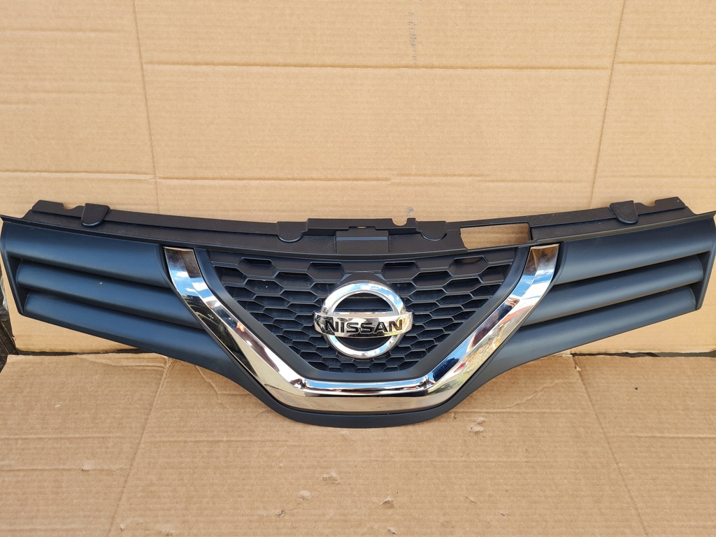 фото №1, Nissan nv250 nv 250 решітка радіатора решітка радіатора хром