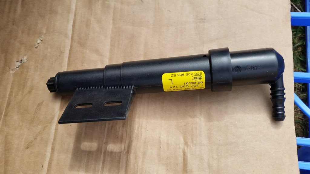 фото №5, Насадка распылителя фары do iveco daily p/l