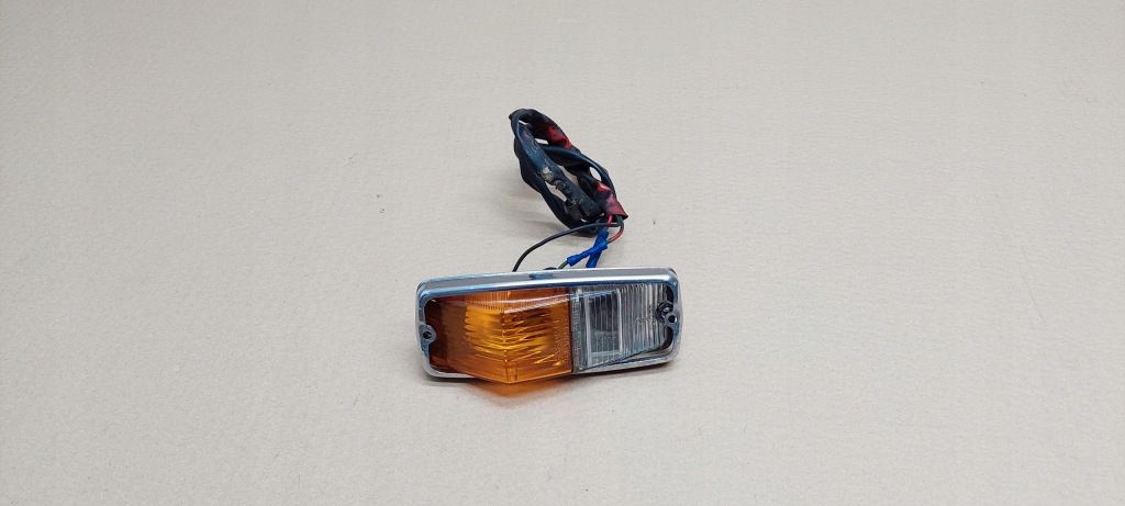 фото №1, Поворотник поворотник triumph spitfire 1500