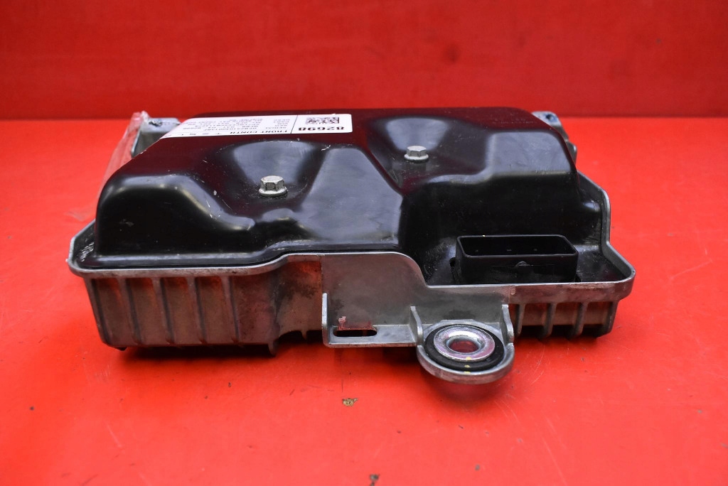 Модуль комфорту 1497327-00-b tesla model y 78.4 kwh 507 km 20- Ціна