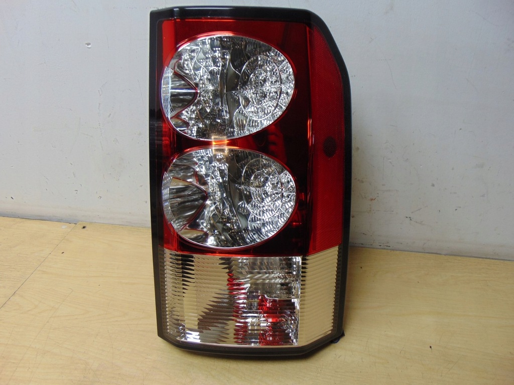 фото №7, Лампа права задня land rover discovery iii iv europa