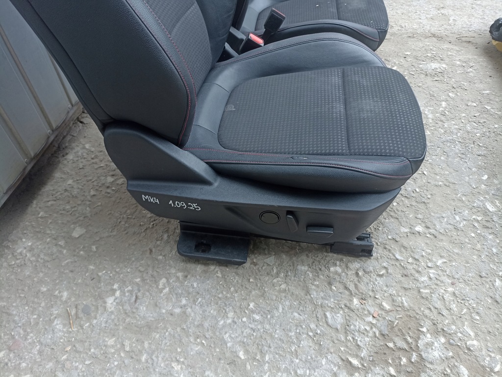 фото №9, Ford focus mk4 сидіння сидіння заднє сидіння hb шкіра st line