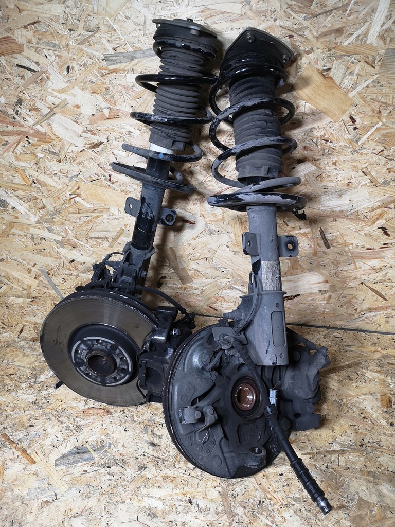 фото №1, Peugeot 3008 ii 5008 ii важіль поворотний кулак права ліва