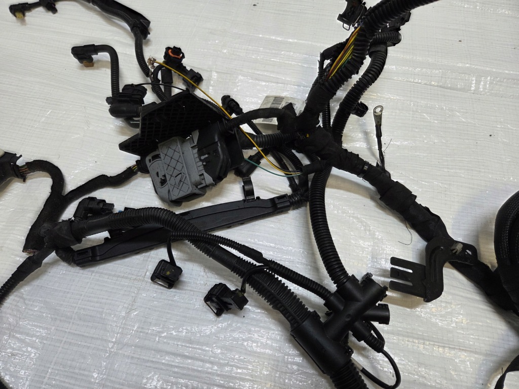 Бортовий комп'ютер блок керування двигуна opel astra j iv 1.4 t 12654137 джгут 13362868 Зі Шроту