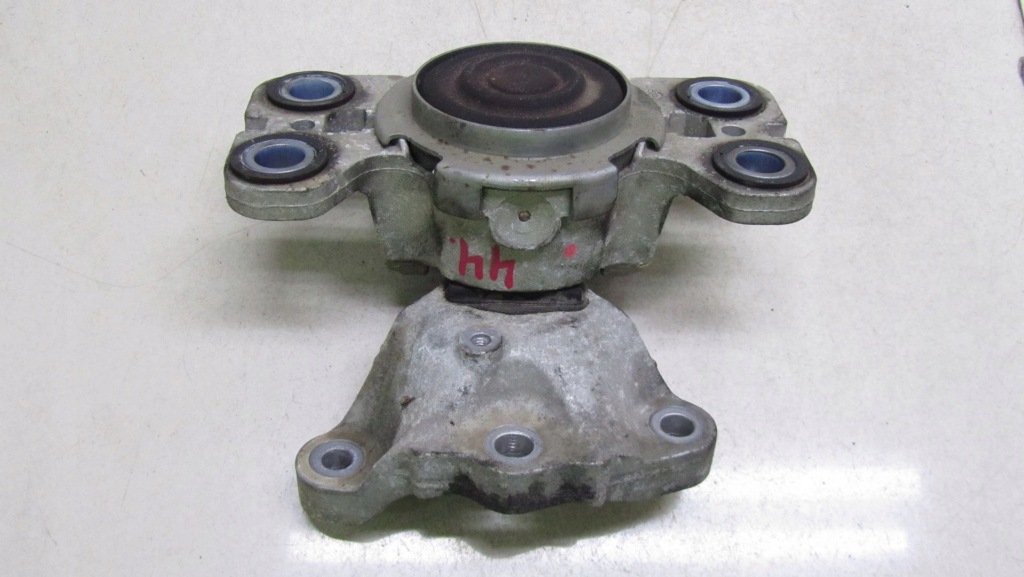 фото №1, Volvo v60 s60 ii lift 2.0 кронштейн подушка двигателя 44