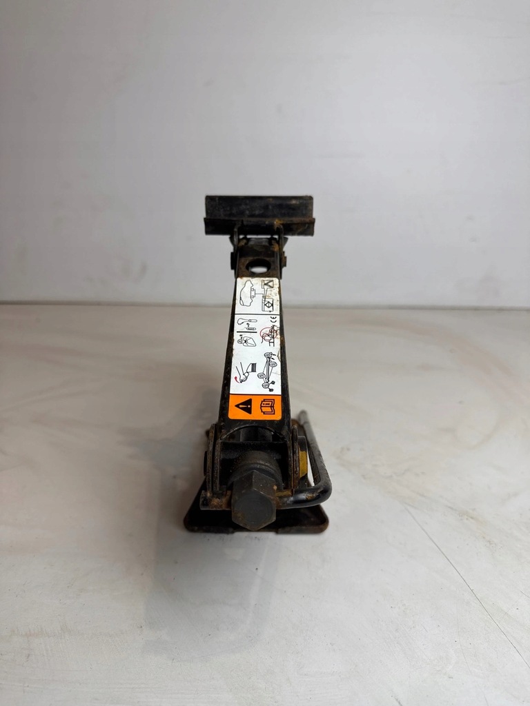 фото №7, Домкрат підйомник ford focus mk3