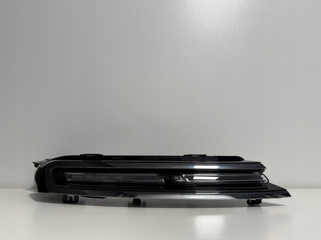 фото №1, Citroen c5 aircross led лампа права 9818005080