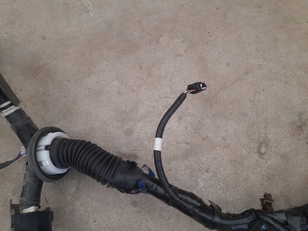 фото №11, Forester sport v 19- жгут отсек двигателя 81402sj050 usa