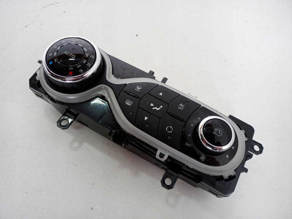 фото №1, Панель обдув кондиционера renault zoe