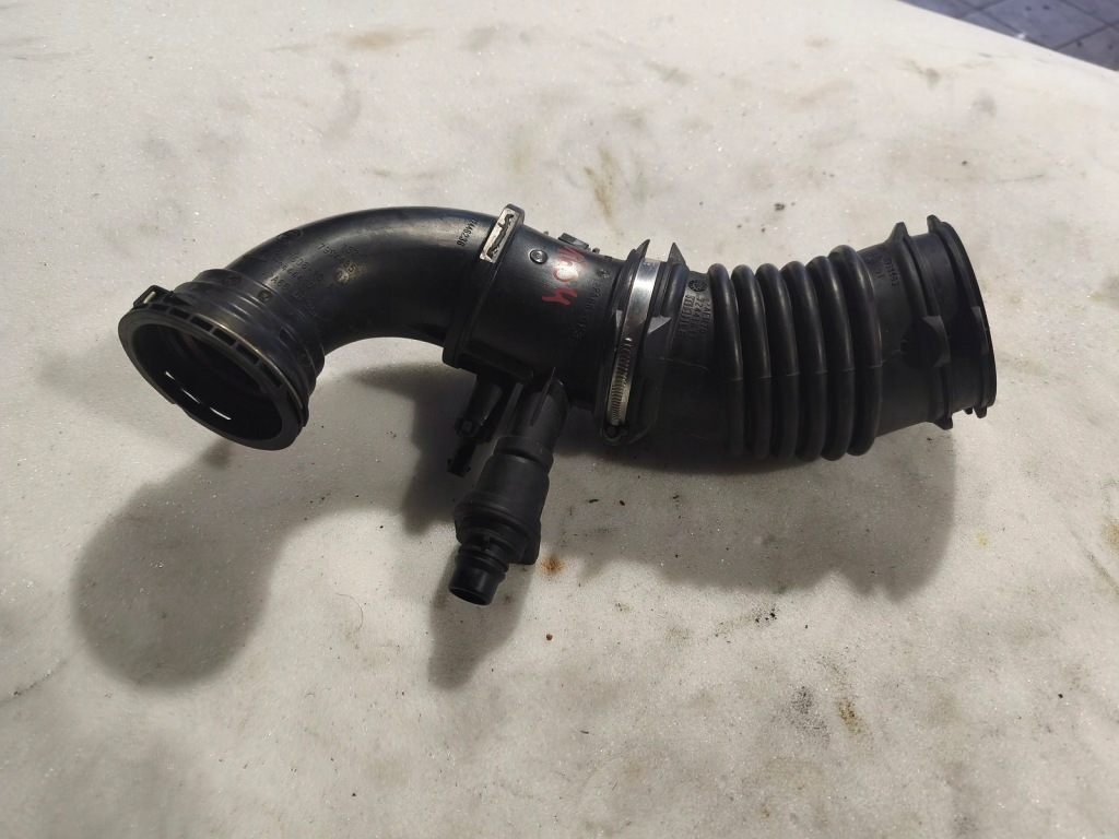 Купить Bmw g05 g06 g30 g11 труба воздухозаборник воздуха 7934485 72446236