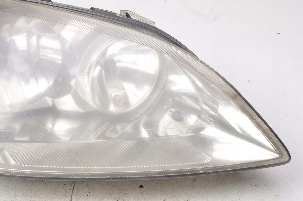 фото №6, Ford focus c-max лампа правая передняя правый перед eu