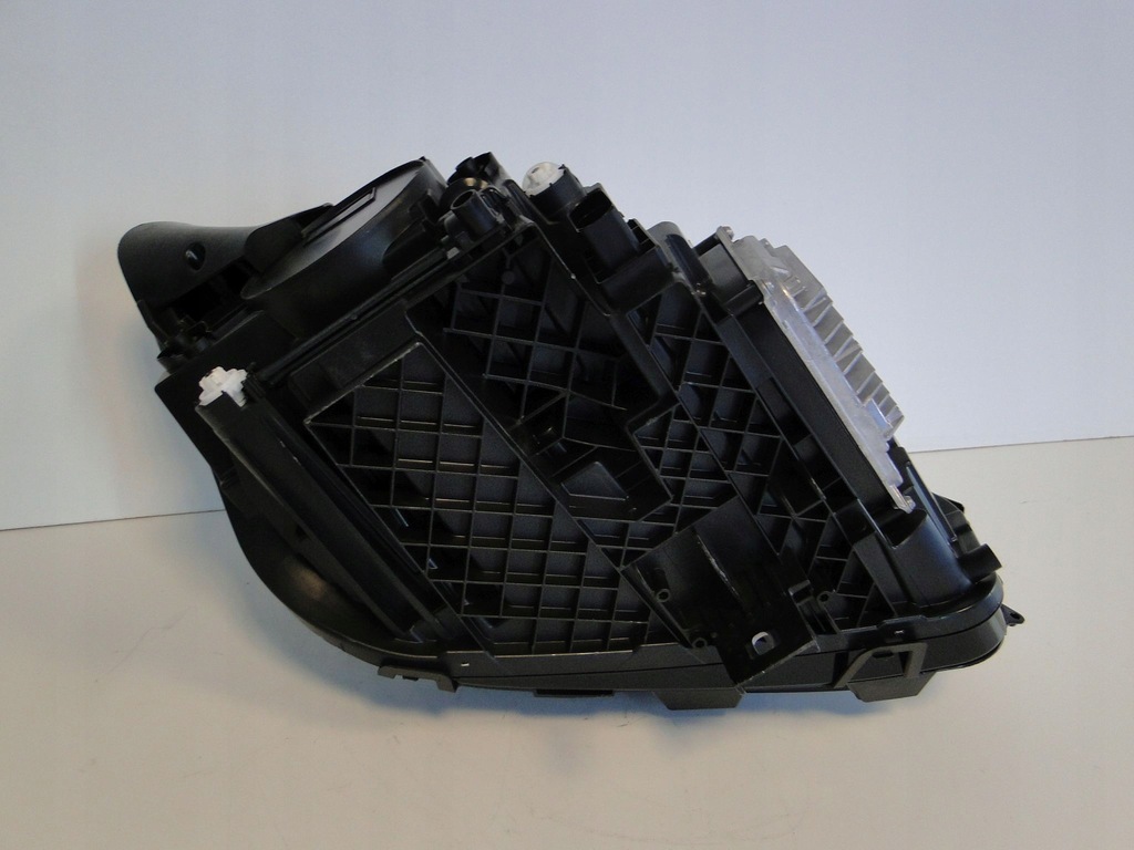 фото №10, Mercedes b klasa 247 лампа передня led ліва w247