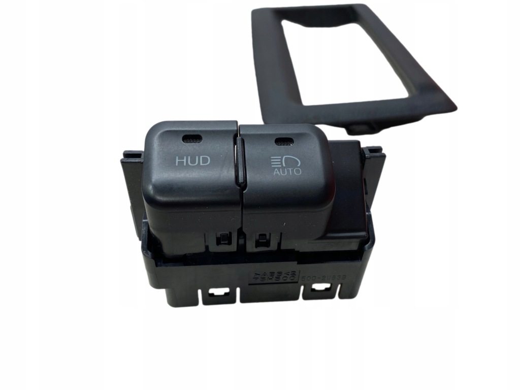 фото №3, Toyota prius plug in head up rhd uk счетчик