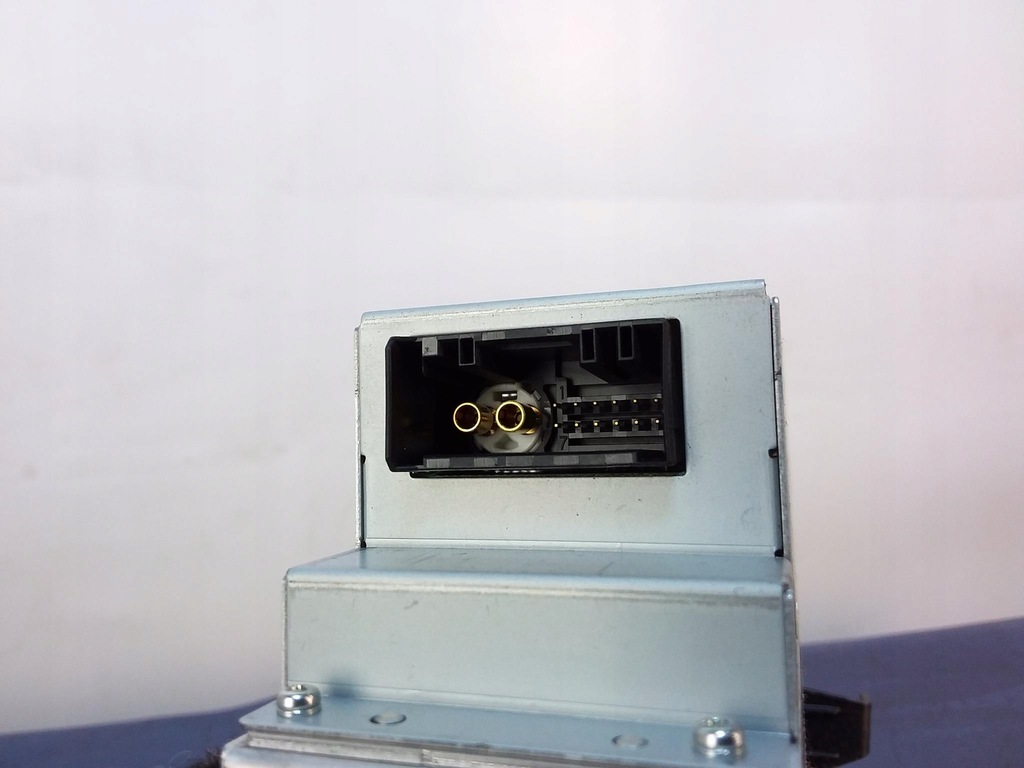 фото №7, Bmw 7 f01 f02 чейнджер бардачок карман 9119798