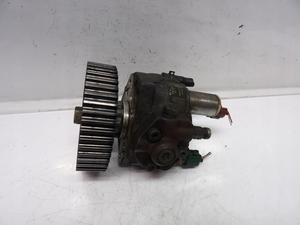 фото №1, Насос впрыскная mazda 6