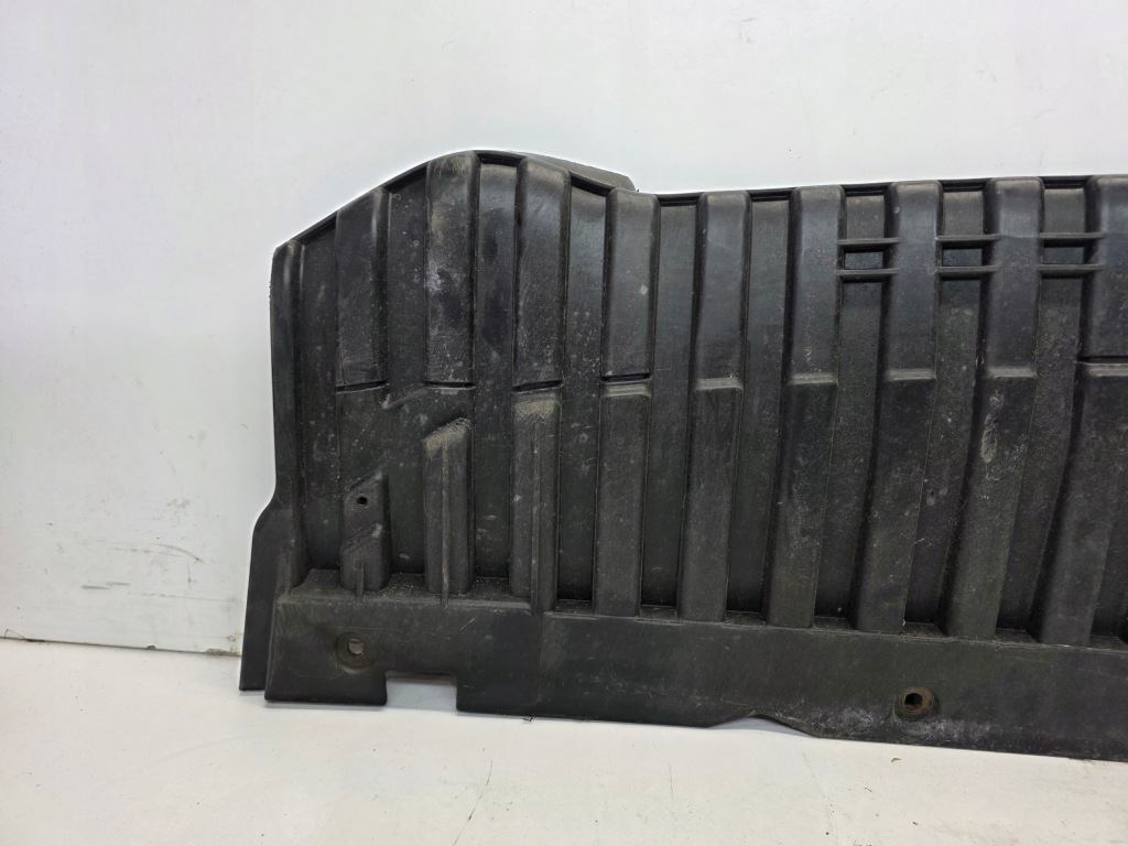 Купить Защита плита бампера audi a5 8t 8t0807233 оригинал !!!