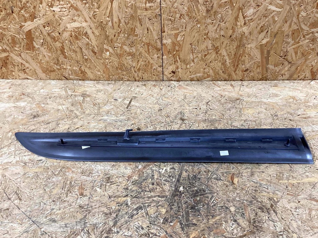 фото №16, Porsche macan молдинг двері 95b898561f 95b898562f 95b898566e 95b898565e