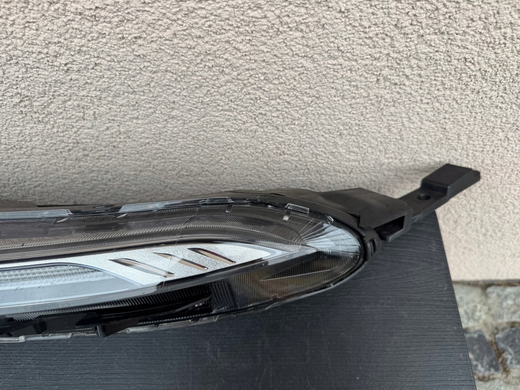 Hyundai bayon 22- фара + led ліва сторона Недорого