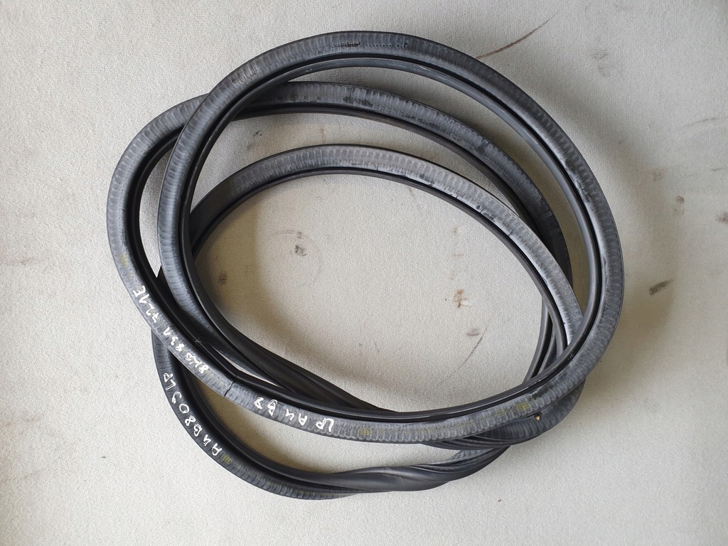 фото №1, Прокладка дверна lp audi a4 b8 2008-